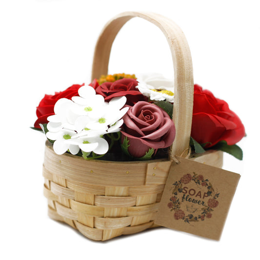 Bouquet in wicker basket - med red